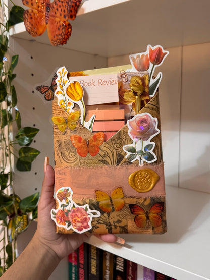 Floral Blind date with a book 💐