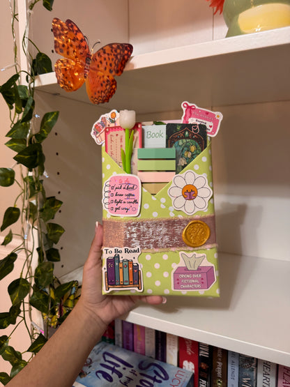 Bookish blind date with a book